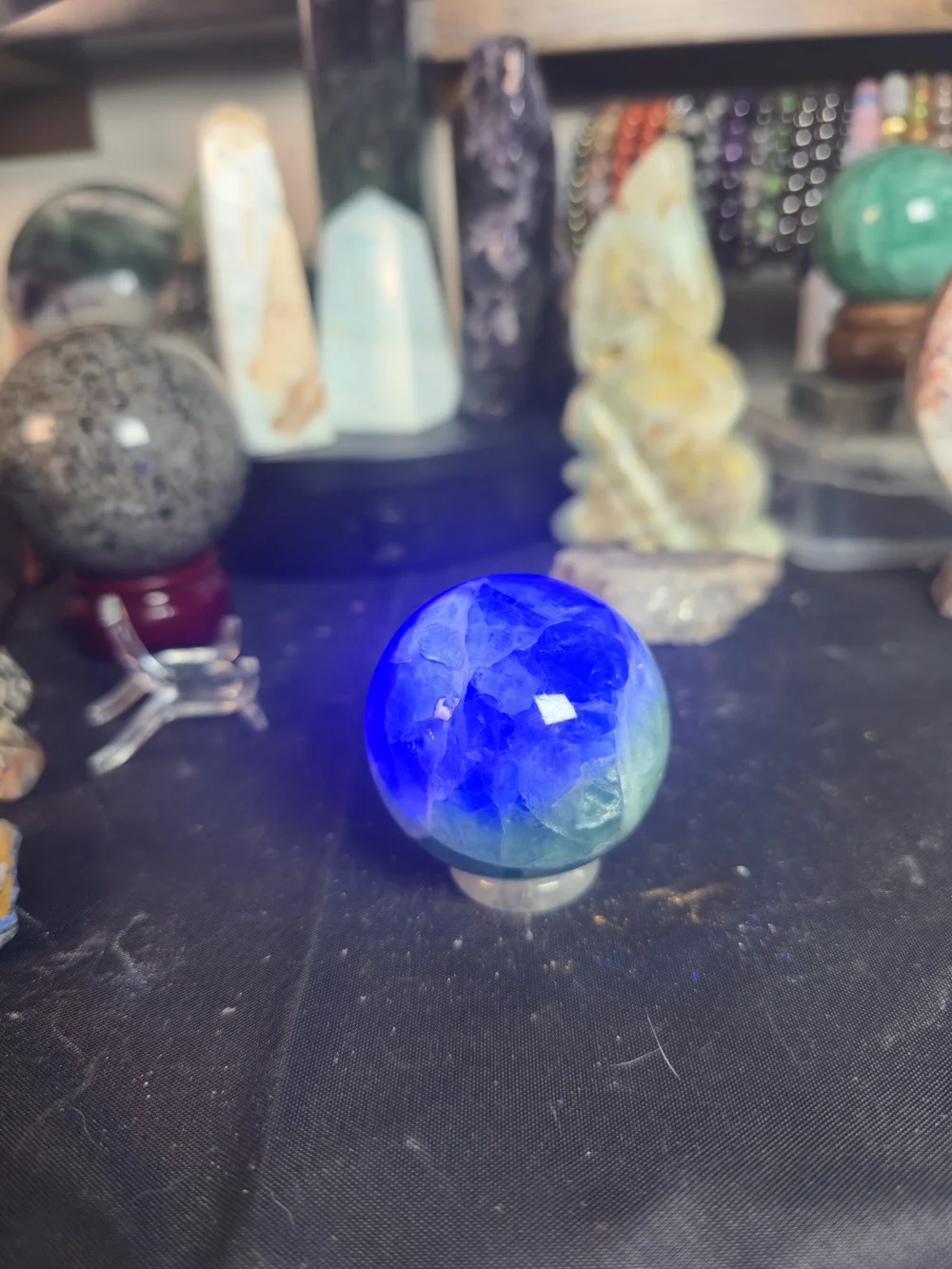 Green FLUORITE Sphere - Uv Reactive